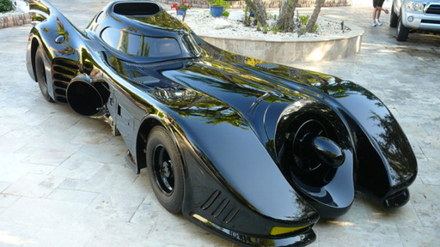 Batmobile-Michael-Keaton-640x359