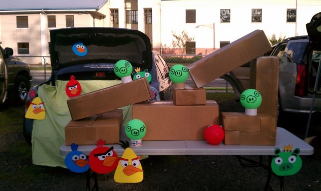 Angry-Birds-Trunk-or-Treat